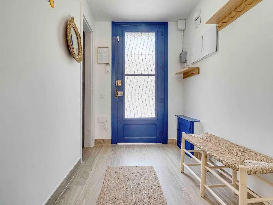 Casa Mandarina: 4 Bedrooms - 2 Terraces - Parking L'Hospitalet de Llobregat