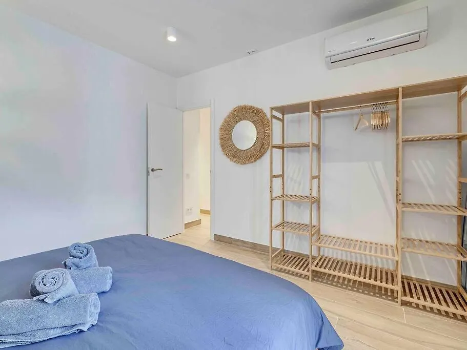 Holiday home Casa Mandarina: 4 Bedrooms - 2 Terraces - Parking L'Hospitalet de Llobregat